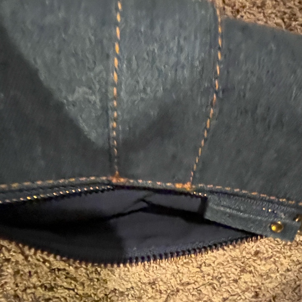 House of Harlow 1960 denim saddle crossbody - Picture 3 of 8